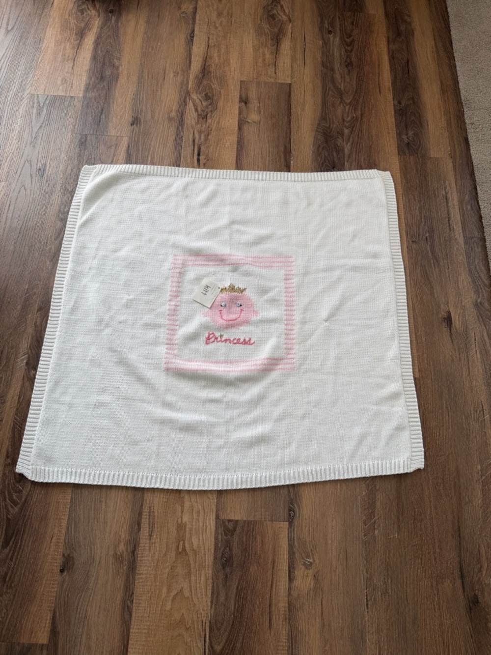 Kitt Homemade Knitwear “PRINCESS” Pink & White Knit Baby Blanket with Gold Crown - Picture 2 of 16